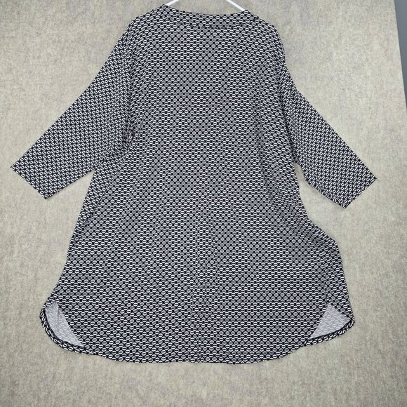 H&M+ Womens Plus Size 3XL Black & White Wrap Dress Geometric Print Relaxed Fit - Picture 2 of 7